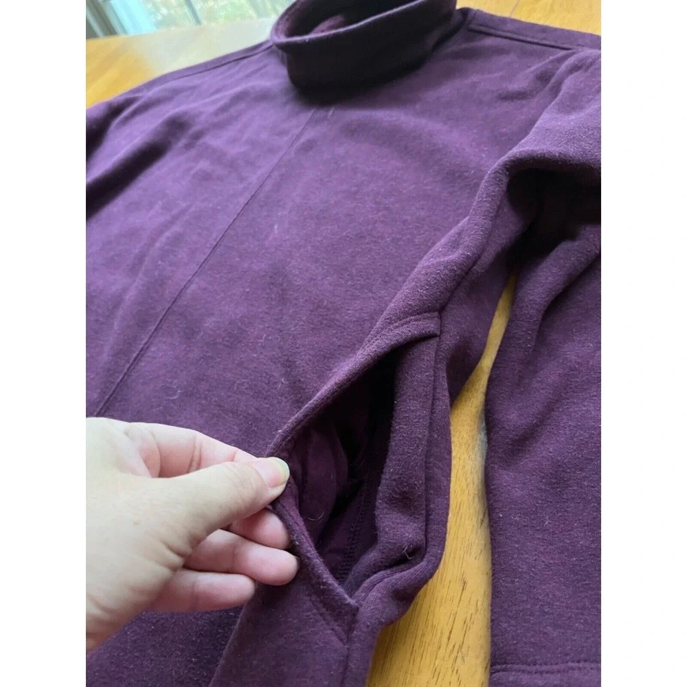 Athleta Cozy Karma Funnel Neck Sweatshirt Fleece‎ Burgundy Pullover Top, Size S